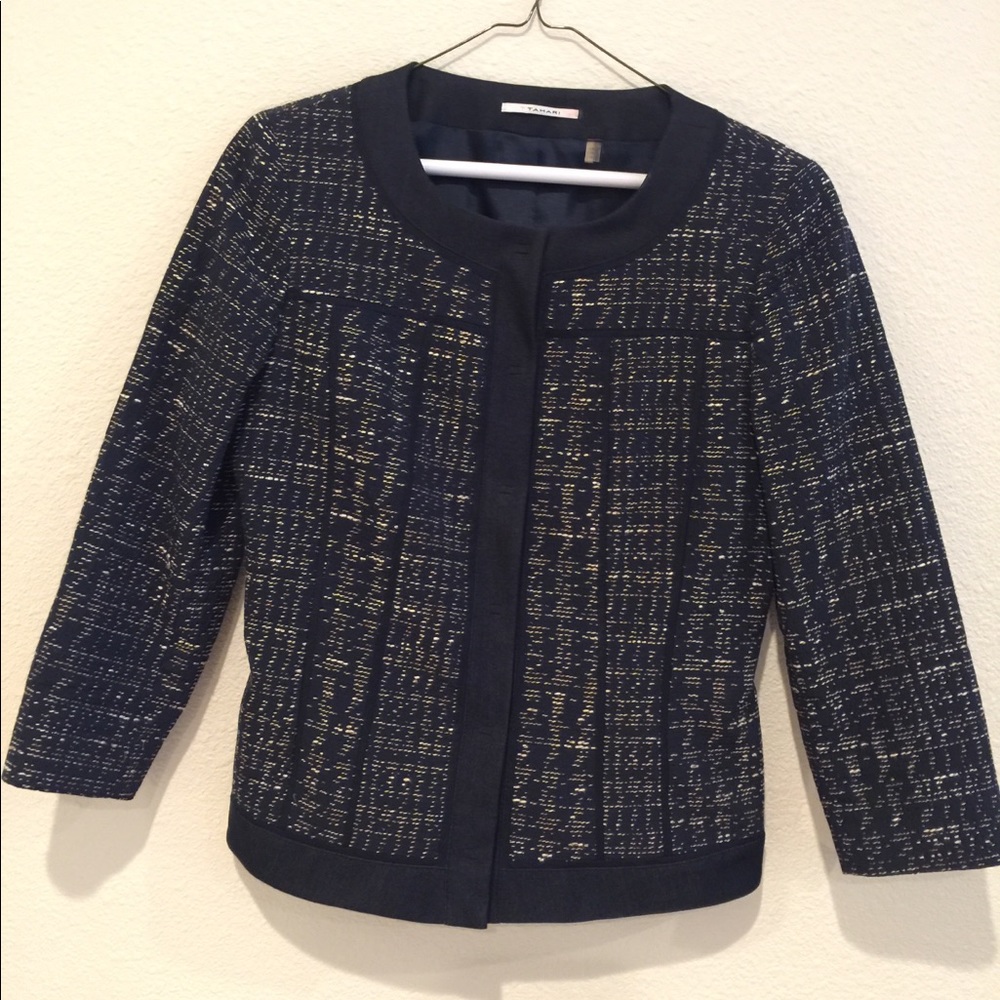 Tahari - Picture 2 of 4
